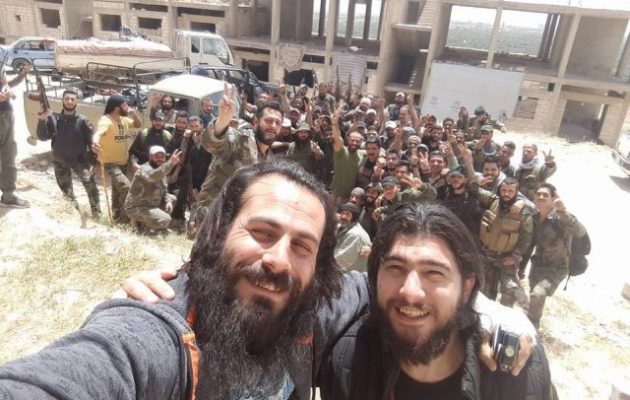 200 Σύροι “Φρουροί” θα μεταφερθούν με ελικόπτερα στην πολιορκημένη Ντέιρ Αλ Ζουρ