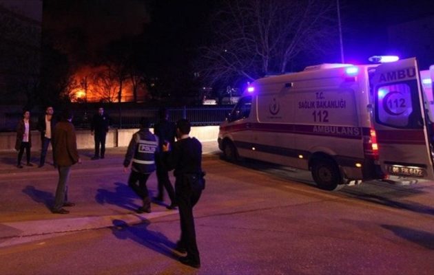 Τουρκία: Τουλάχιστον 8 νεκροί και 34 τραυματίες από ανατροπή λεωφορείου