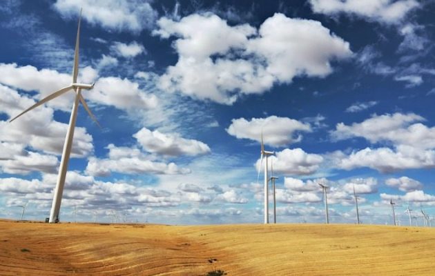 Euractiv: Νέα συμμαχία των ισχυρών στις ΑΠΕ δείχνει το δρόμο για την απανθρακοποίηση