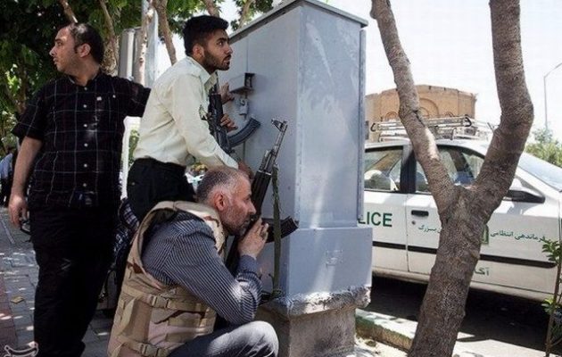 Το Ιράν κατηγορεί τη Σ. Αραβία για την διπλή επίθεση του ISIS με τους 12 νεκρούς