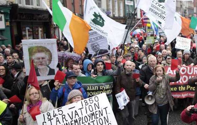 Η ιρλανδική κυβέρνηση  δίνει αυξήσεις ως 10% στους δημοσίους υπαλλήλους
