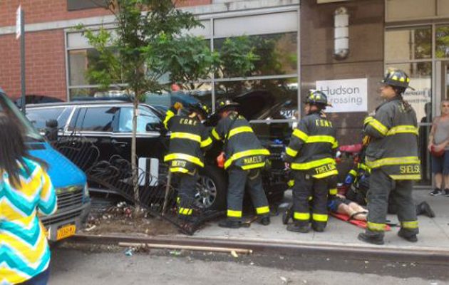 Αυτοκίνητο έπεσε πάνω σε πεζούς στο Μανχάταν της Νέας Υόρκης – Δέκα τραυματίες