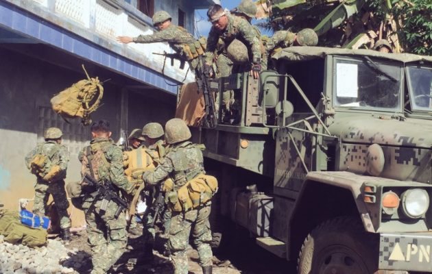 Αμερικανοί κομάντος πολεμάνε στις Φιλιππίνες το Ισλαμικό Κράτος και ο Ντουτέρτε δεν ξέρει τίποτα
