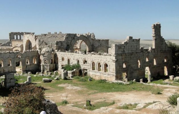 Τουρκόφιλοι μισθοφόροι κατέλαβαν το Μοναστήρι του Αγίου Συμεών και από εκεί βομβαρδίζουν τους Κούρδους