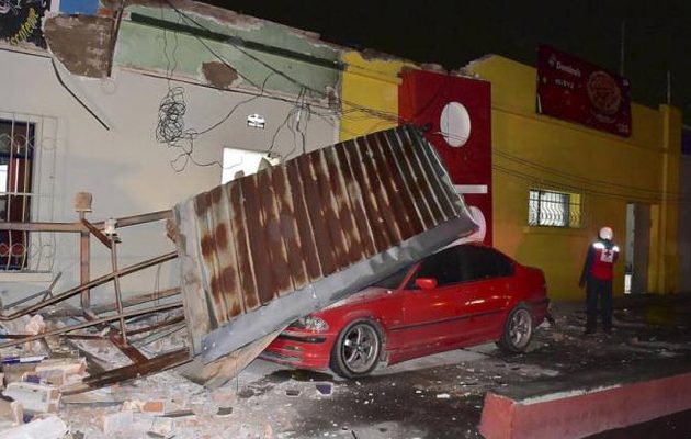 Δύο νεκρούς άφησε πίσω του ο σεισμός 6,9 Ρίχτερ στη Γουατεμάλα