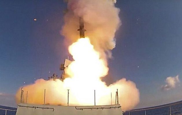 Ο ρωσικός στόλος σφυροκοπά με πυραύλους τους τζιχαντιστές στη Συρία (βίντεο)