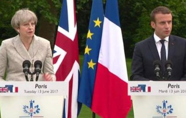 Διαβεβαιώσεις Mέι: Το χρονοδιάγραμμα για το Brexit θα τηρηθεί
