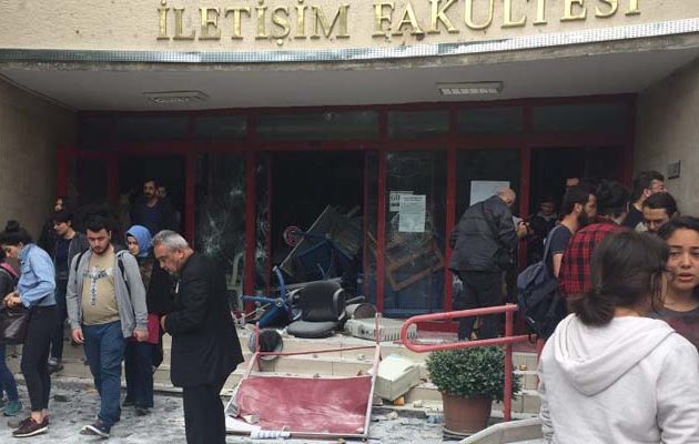 Ισλαμιστές στην Τουρκία επιτέθηκαν σε φοιτητές επειδή δεν τηρούσαν το ραμαζάνι (βίντεο)