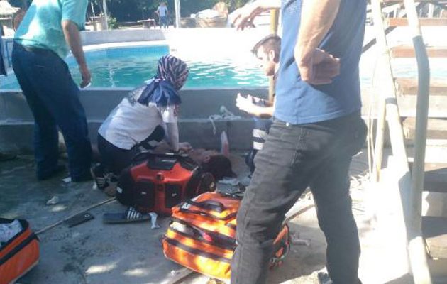 Φριχτός θάνατος: Πέντε νεκροί από ηλεκτροπληξία μέσα σε πισίνα στην Τουρκία