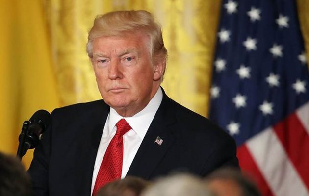 Τραμπ κατά Ουκρανίας: Βοηθούσε την Κλίντον για να γίνει πρόεδρος