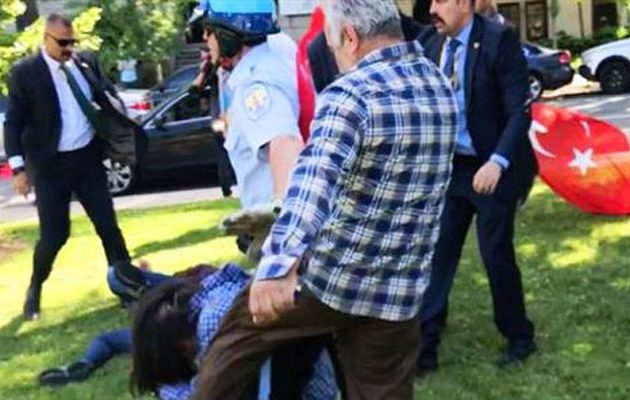 Συλλαμβάνονται 12 νταήδες του Ερντογάν που ξυλοκόπησαν Κούρδους στην Ουάσιγκτον