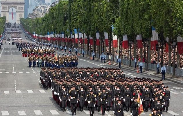 “Aστακός” το Παρίσι: Επί ποδός 11.000 αστυνομικοί για τους εορτασμούς της εθνικής επετείου