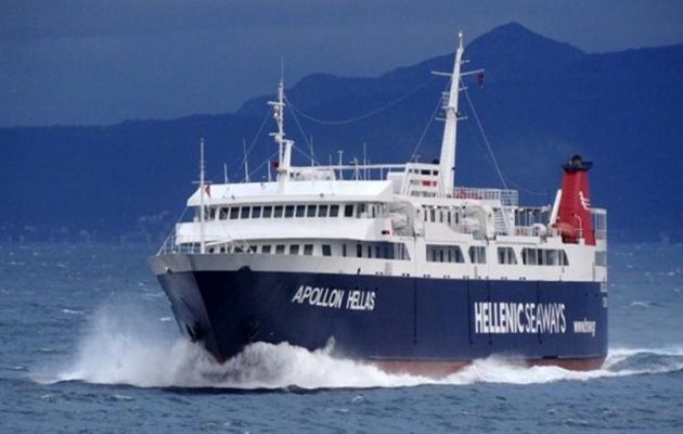 Σύγκρουση πλοίων στο λιμάνι της Αίγινας – Δεν υπάρχουν τραυματίες