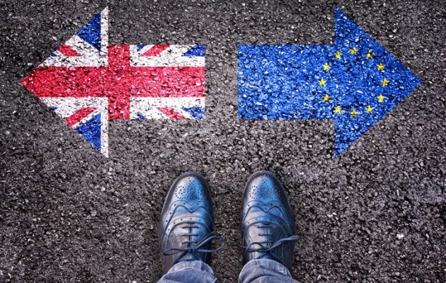 Τέλος στην ελεύθερη μετακίνηση πολιτών στη Βρετανία – Τι θα ισχύσει