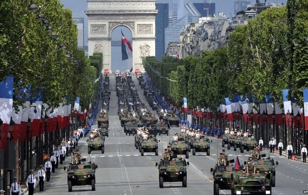 “Φρούριο” η Γαλλία: 86.000 αστυνομικοί και 7.000 στρατιώτες  για την εθνική επέτειο