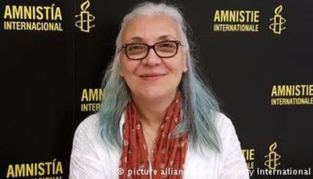 Προφυλακίστηκε η διευθύντρια της Διεθνούς Αμνηστίας στην Τουρκία ως τρομοκράτισσα