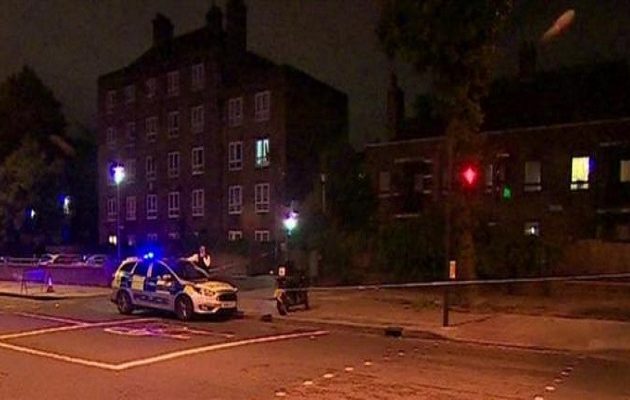 Xειροπέδες σε δύο εφήβους για πέντε επιθέσεις με οξύ στο Λονδίνο