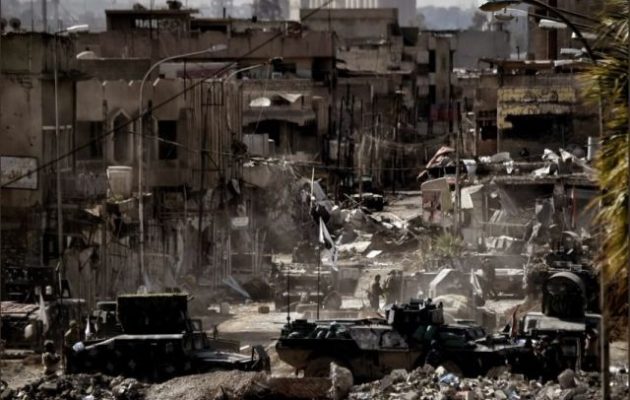 Μοσούλη: Τζιχαντιστές πέφτουν στον Τίγρη για να γλιτώσουν και τους θερίζουν οι Ιρακινοί