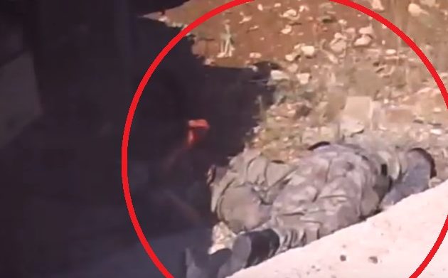 Κούρδοι αντάρτες (PKK) στήνουν ενέδρα σε τουρκικό καμιόνι και σκοτώνουν τρεις στρατιώτες (σκληρό βίντεο)