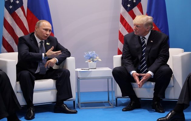 Τραμπ: Τα πάμε πολύ καλά με τον Πούτιν