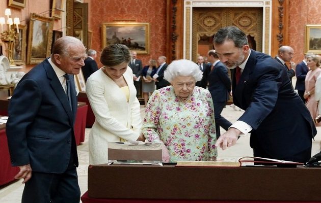 Ο βασιλιάς της Ισπανίας θέλει συμφωνία με τη Βρετανία για το Γιβραλτάρ