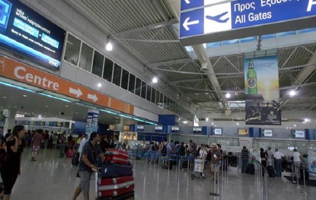 Εκτοξεύθηκε ο τουρισμός – Ρεκόρ διεθνών αφίξεων στα 14 περιφερειακά αεροδρόμια