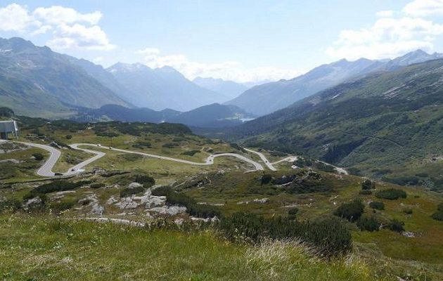 Συνετρίβη αεροσκάφος σε παιδική κατασκήνωση στην Ελβετία – Τρεις νεκροί