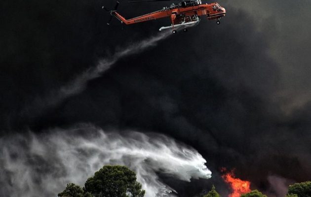 Μία προσαγωγή και μία σύλληψη για τη φωτιά στη Ζάκυνθο – Σε ύφεση το πύρινο μέτωπο