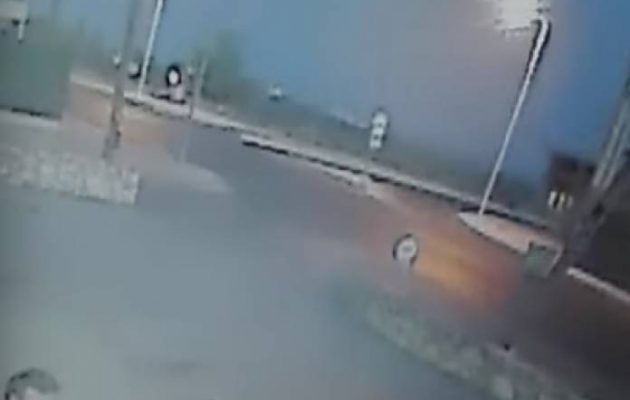 Βίντεο σοκ δευτερόλεπτα πριν το φονικό τροχαίο δύο νεαρών στην Κρήτη