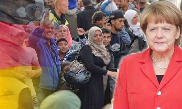 Χαρές η Μέρκελ – Όλο και περισσότεροι πρόσφυγες βρίσκουν δουλειές στη Γερμανία