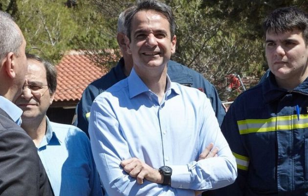 Ο Μητσοτάκης ακύρωσε… επιθεώρηση λόγω Τζανακόπουλου-Τόσκα – Το παρασκήνιο