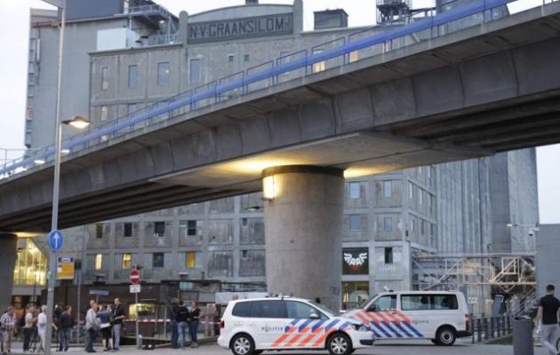 Βαν γεμάτο με φιάλες αερίου βρέθηκε κοντά σε συναυλιακό χώρο στο Ρότερνταμ