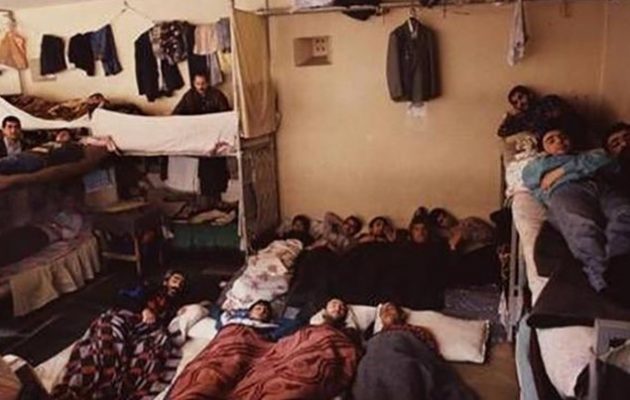 Ο Ερντογάν χτίζει δεκάδες φυλακές και αποφυλακίζει ποινικούς για να βάλει στη θέση τους πολιτικούς