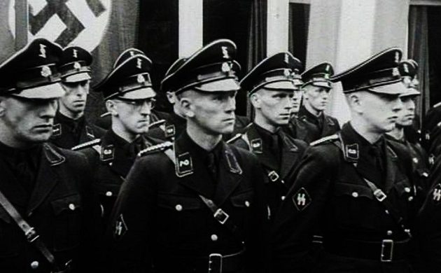 “Φτερά” έκαναν σήματα της Γκεστάπο από το μουσείο αστυνομίας στο Βερολίνο