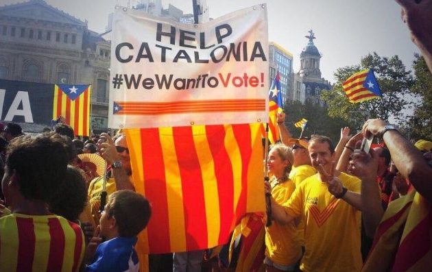 700 από τους 948 δημάρχους της Καταλονίας θα στηρίξουν το δημοψήφισμα για ανεξαρτησία