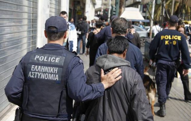 Συνελήφθησαν τρεις νεαροί Πακιστανοί στη Θεσσαλονίκη που κρατούσαν 21 ομήρους