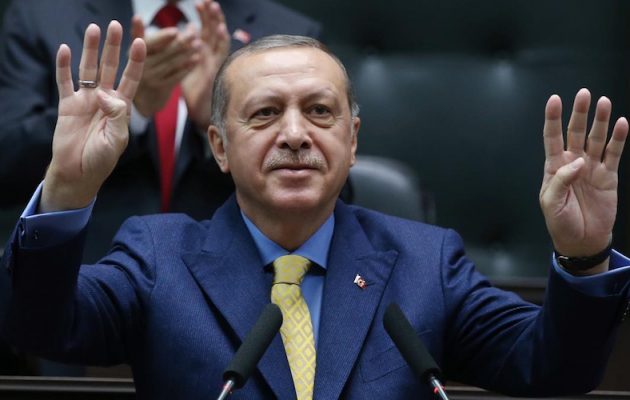 Ο Ερντογάν επιδιώκει αναβίωση της Οθωμανικής Αυτοκρατορίας σε Βαλκάνια και Μέση Ανατολή μέχρι το 2023