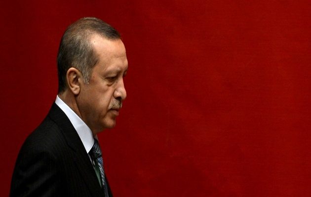 Πανικόβλητος ο Ερντογάν: Αρνήθηκε ντιμπέιτ με τον Μουχαρέμ Ιντζέ