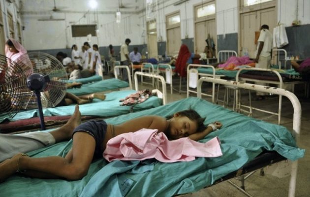 Τραγωδία στην Ινδία – Βύθιση πλοίου σε ποτάμι με τουλάχιστον 20 νεκρούς