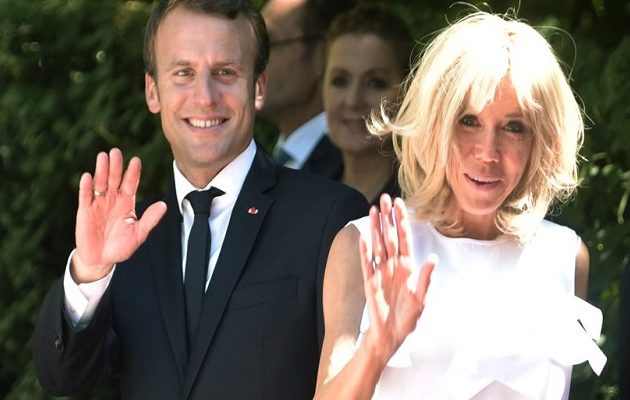 Tι εντυπωσίασε την Μπριτζίτ Τρονιέ στη βόλτα της στην Αθήνα