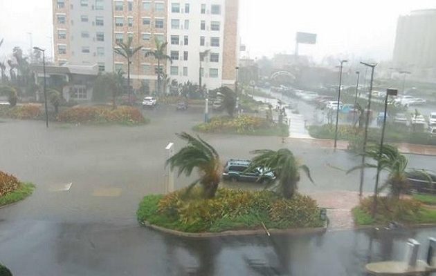 Σε κατάσταση έκτακτης ανάγκης κήρυξε το Πουέρτο Ρίκο ο Τραμπ λόγω του σαρωτικού τυφώνα