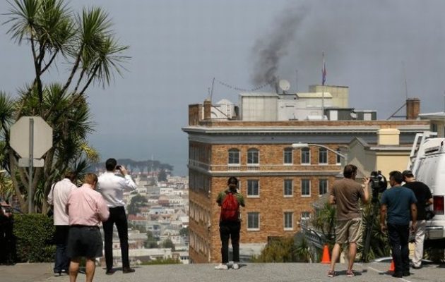 Αμερικανοί πράκτορες εισήλθαν σε ρωσικά διπλωματικά κτίρια στις ΗΠΑ – Οργή από Μόσχα