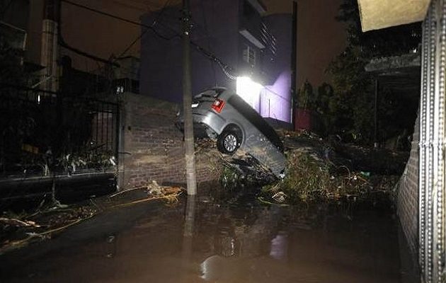 Στους 96 οι νεκροί από τον σεισμό των 8,2 Ρίχτερ στο Μεξικό