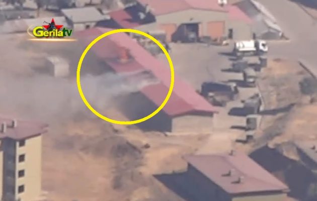 Κούρδοι αντάρτες (PKK) βομβαρδίζουν τουρκικό στρατόπεδο μέρα μεσημέρι (βίντεο)
