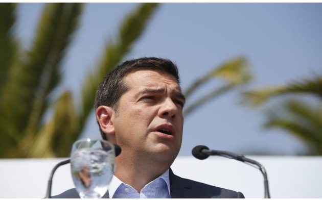 Ώθηση στη “δίκαιη ανάπτυξη” – Απόβαση Τσίπρα με 16 υπουργούς στην Κρήτη