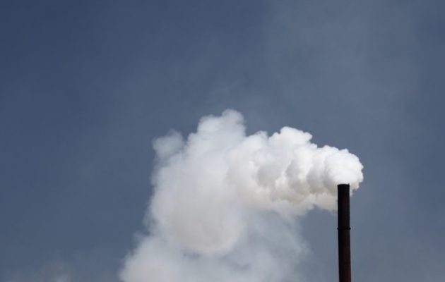 Μειώθηκαν στην Ελλάδα κατά 3% οι εκπομπές διοξειδίου του άνθρακα