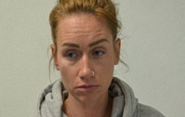 32χρονη παντρεμένη καθηγήτρια έκανε όργια με ανήλικους μαθητές της