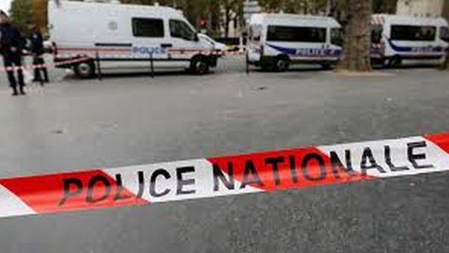 ‘Εκρηξη μοτοσικλέτας στο Παρίσι έξω από το γραφείο του στρατιωτικού ακολούθου της Ιορδανίας