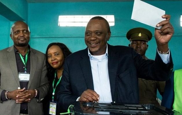 Με το εντυπωσιακό 98% επανεκλέγεται πρόεδρος της Κένυας ο Κενιάτα