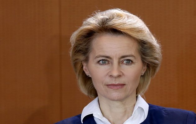 Στην Κύπρο την Τετάρτη η Γερμανίδα υπουργός Άμυνας